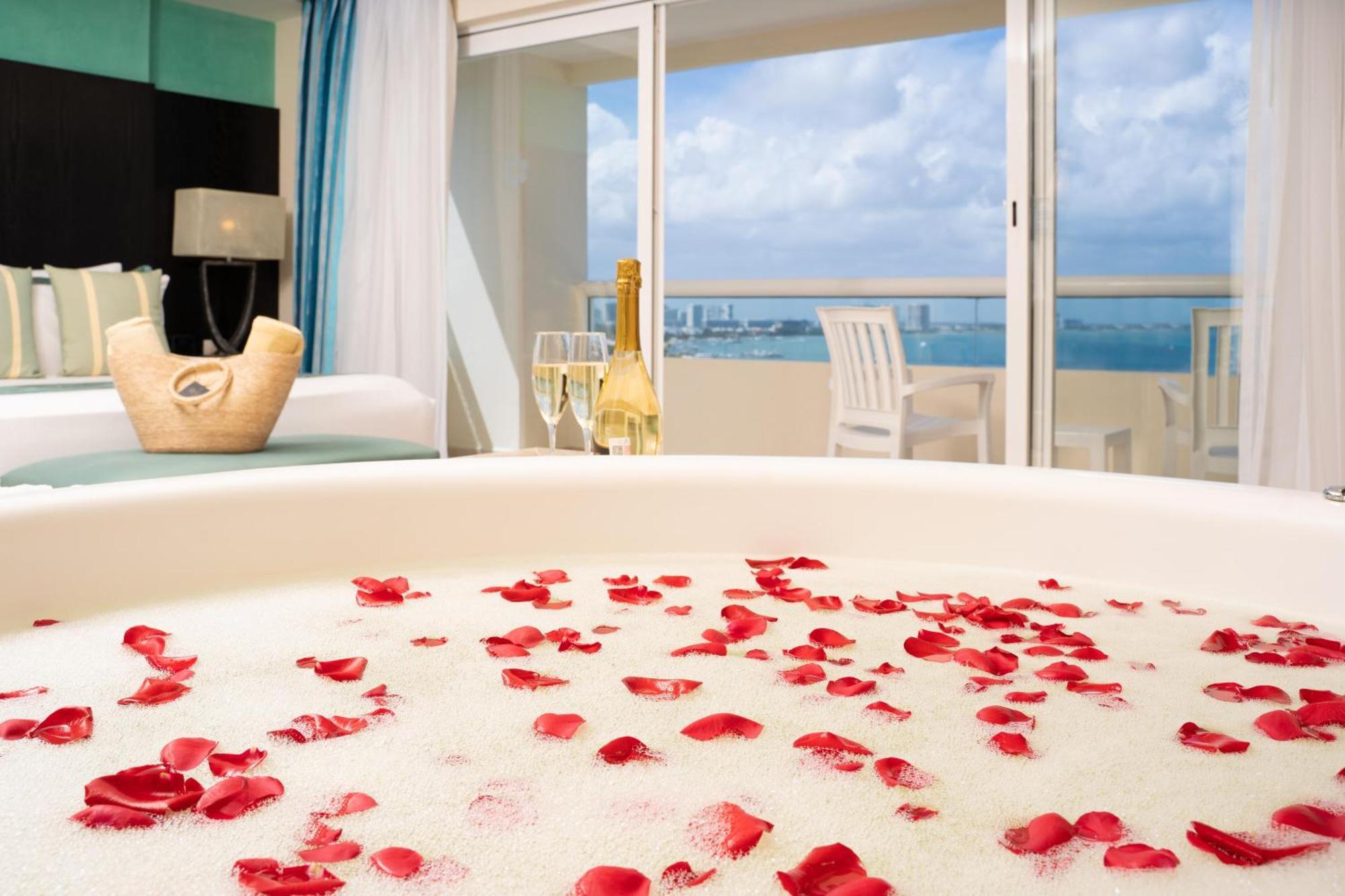 The Sens Cancun By Oasis (Adults Only) Экстерьер фото